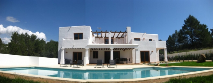 Spacious luxury villa in Ibiza for sale or rent luxury