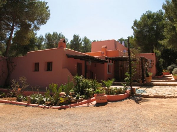 8 bedroom luxury villa for sale in Santa Rosa