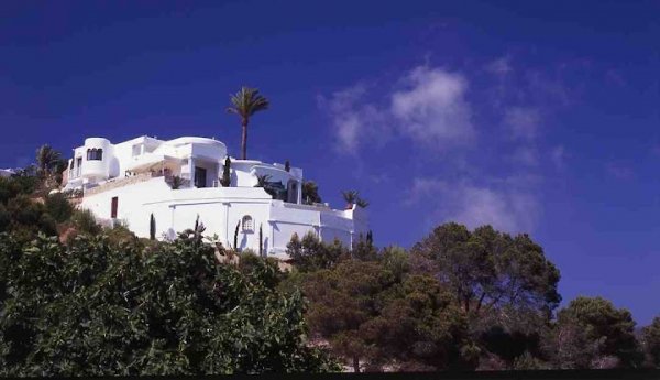 Luxury Villa 6 bedrooms in San José Atalaia for rent