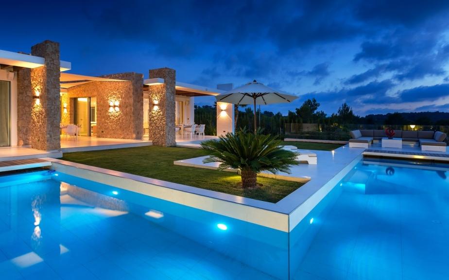 Luxury Villa with 6 rooms in Cala Conta for sale