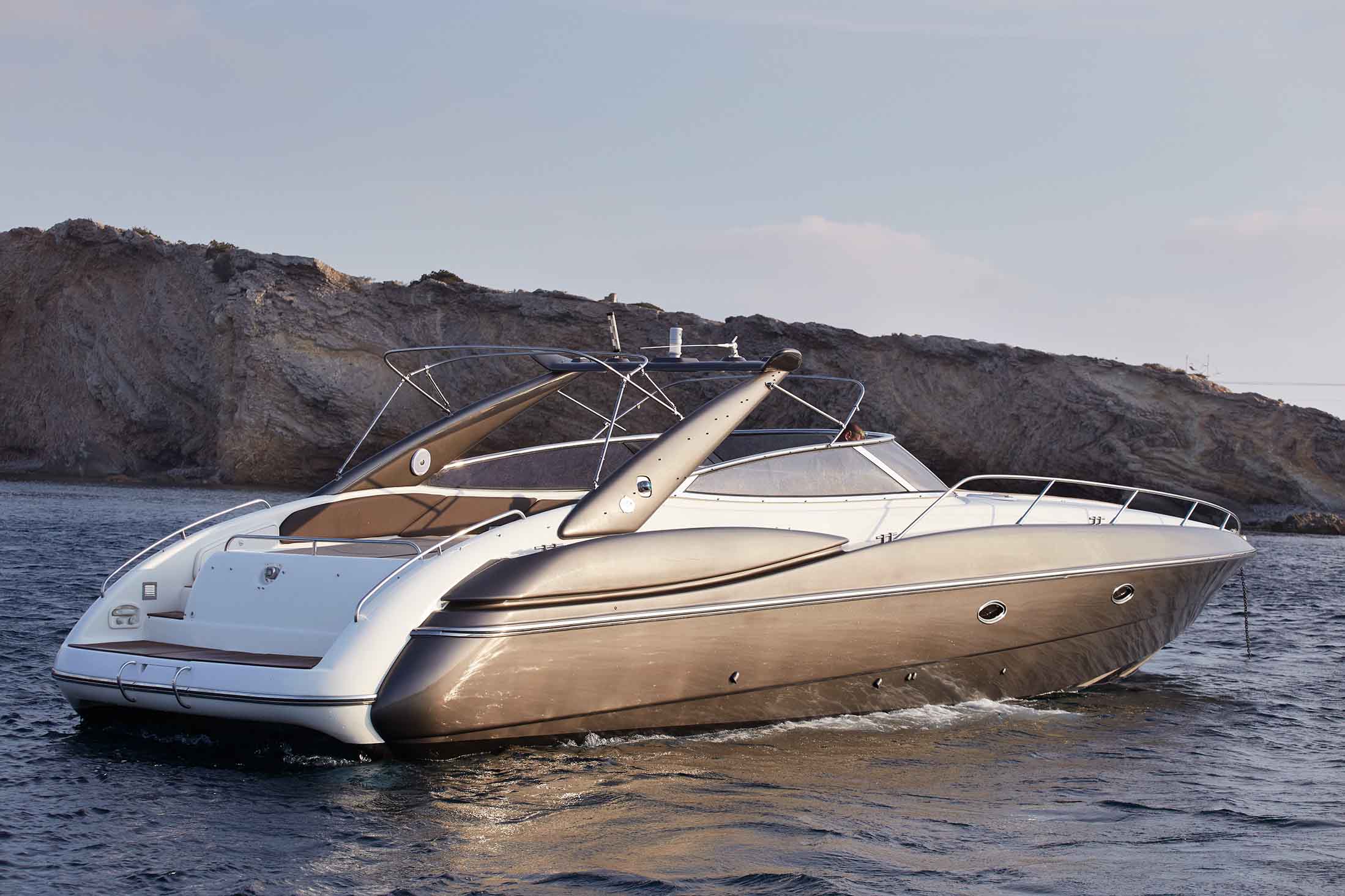 SUNSEEKER SUPERHAWK 48