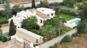 Recently renovated urban villa located at Jesus 5 min from Ibiza Town