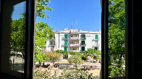 Great apartment recently reformed in the Paseo Vara de Rey of Ibiza