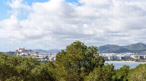 Beautiful country house with amazing views close to the beach in Talamanca for rent