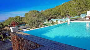 Luxury 6 bedroom villa for rent in Cala Salada with fantastic views