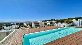 Luxurious penthouse apartment with private pool and exclusive communal areas in Talamanca