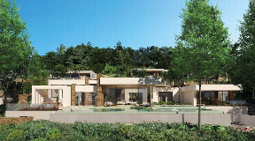 Luxury villas on 1500 square meter plots with golf views in Roca Llisa