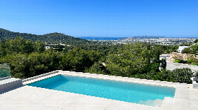 Wonderful villa with nice view to d'alt Villa and Formentera for sale in Can Furnet