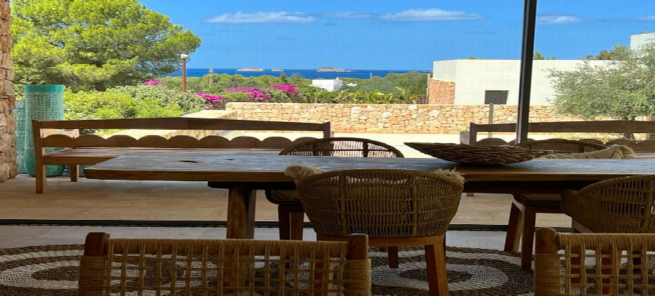 New Villa in luxury development in Cala Comte