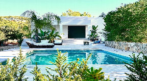 Lovely recently refurbished house in Blakstad close to the charming village of Jesus