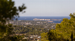 Enchanting Ibicenco Finca with Breathtaking Views in Benimussa