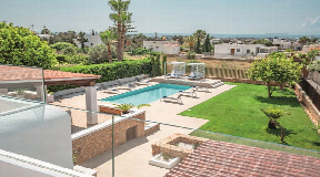 Wonderful villa located in Sa Carroca for sale