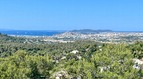 Impressive plot in the exclusive and prestigious urbanization Can Furnet with Breathtaking Sea Views