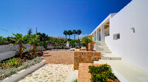 Brand new villa in Jesus with modern Ibicencan style