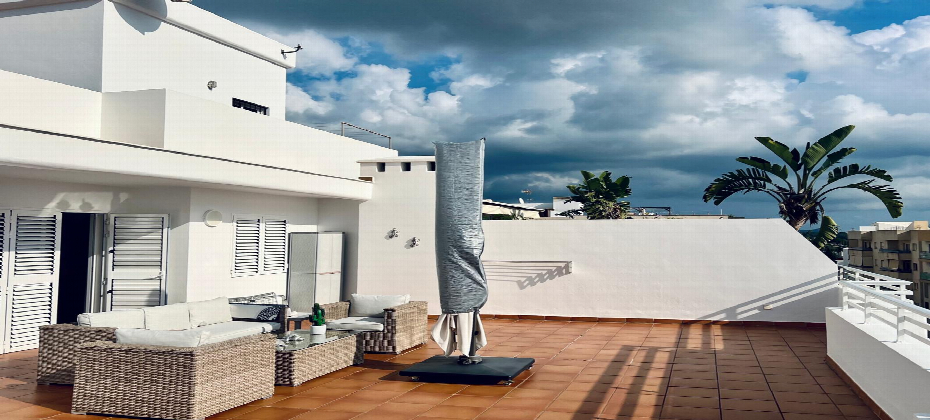 Penthouse of 120 m² and 70 m² Terrace in Santa Eulalia