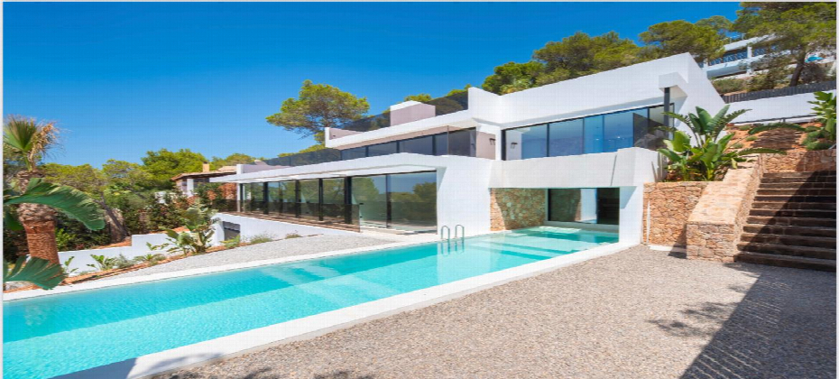 Very nice modern villa in Cala Salada with sea view