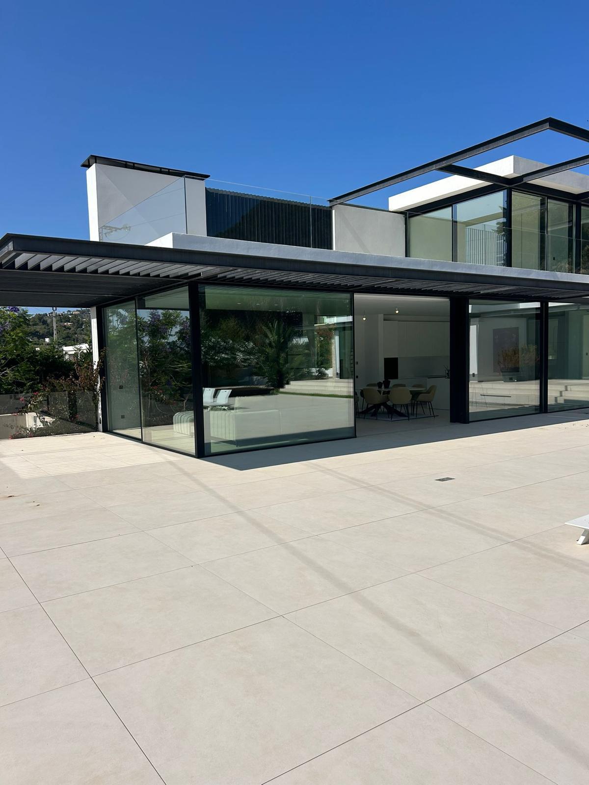 New 4-Bedroom Villa in Exclusive Ibiza - A Modern Luxury Retreat in Jesus