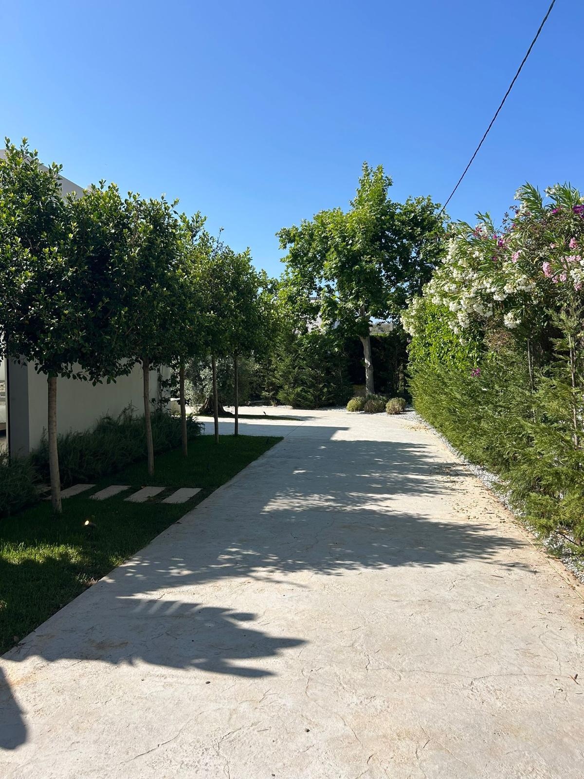 New 4-Bedroom Villa in Exclusive Ibiza - A Modern Luxury Retreat in Jesus