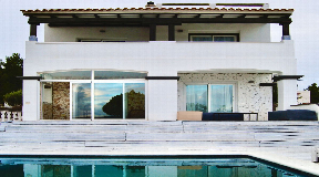 Cozy house with pool in the heart of San José