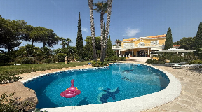 Beautiful villa with sea views near San Carlos