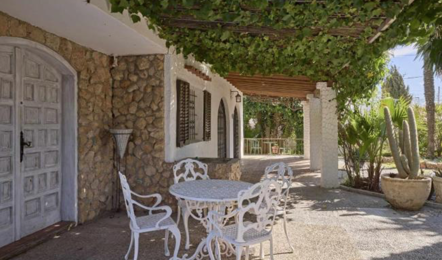 Villa in a quiet residential area of Playa den Bossa