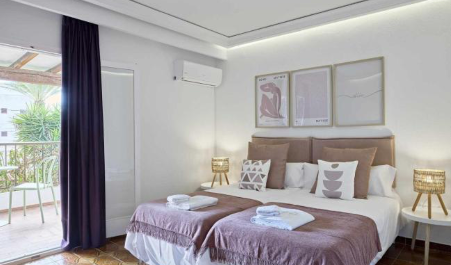 Villa in a quiet residential area of Playa den Bossa