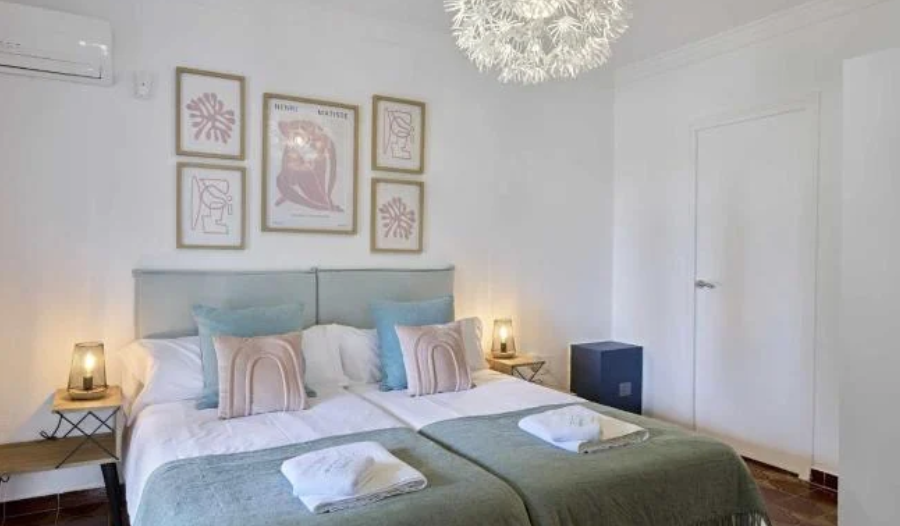 Villa in a quiet residential area of Playa den Bossa