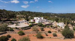 Beautiful finca in the heart of ibiza’s countryside