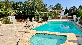 Charming Finca for Annual Rental in San Juan