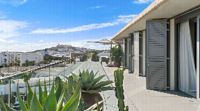 Exclusive Marina Botafoch Apartment with Panoramic Sea Views