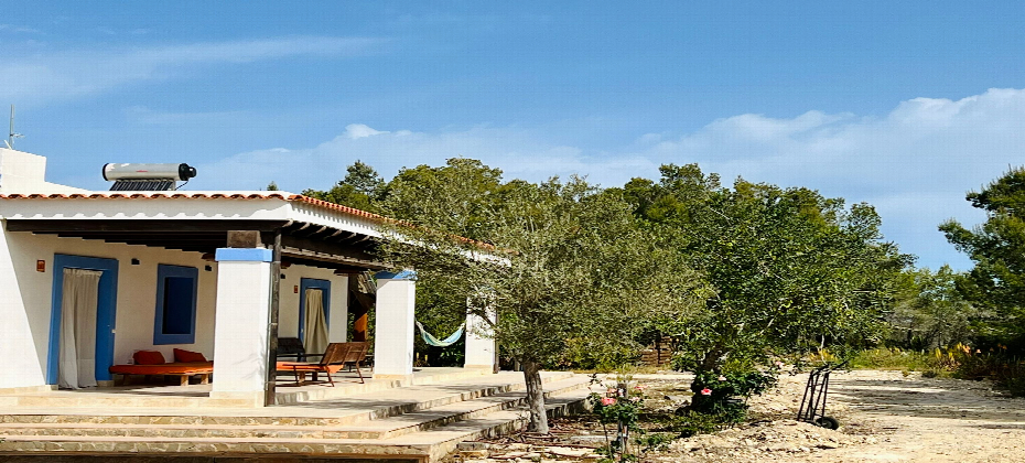 Exclusive house for annual rent between San Lorenzo and San Juan