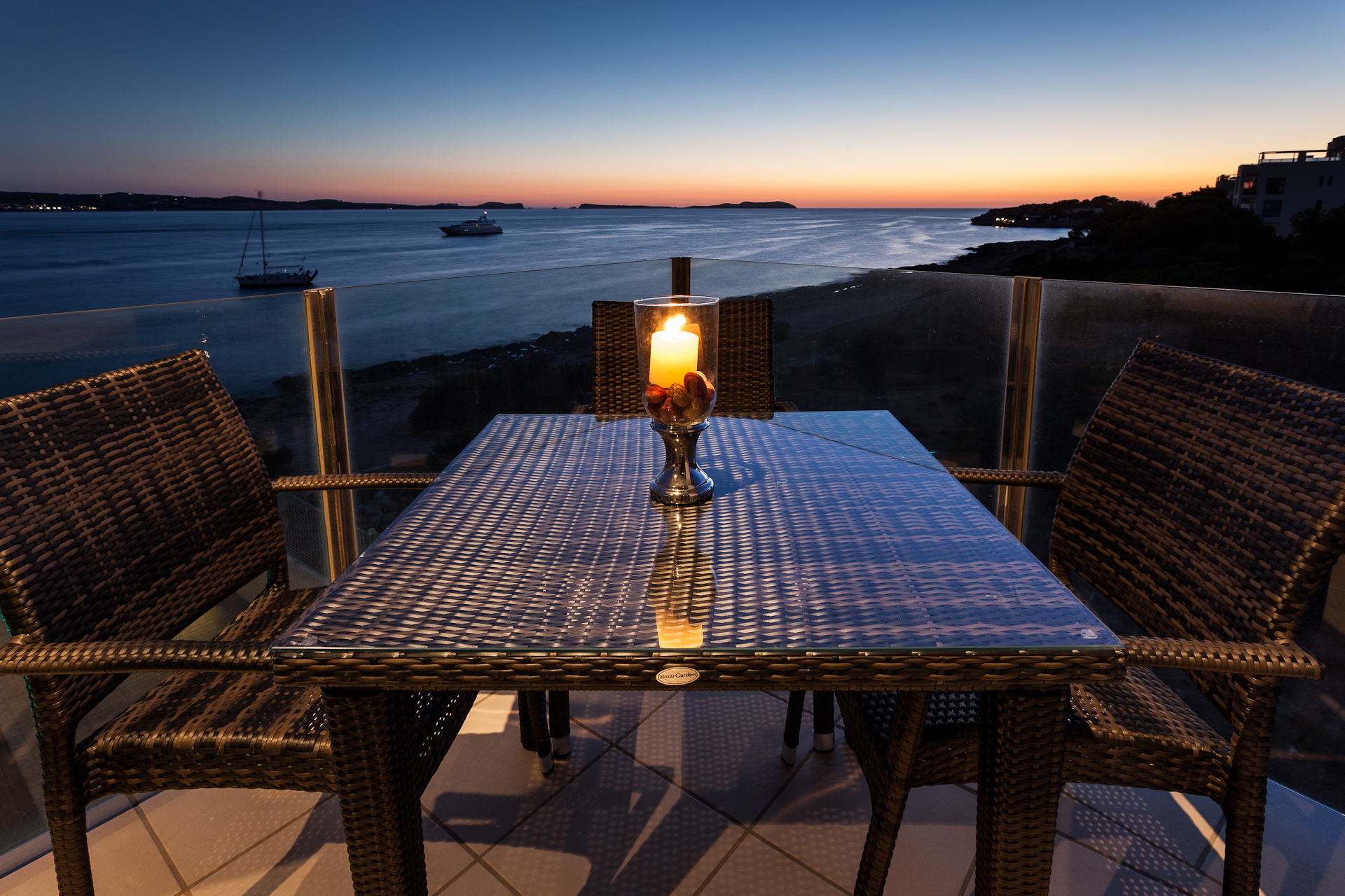 Sea-View Apartment near Cala Gració for Rent