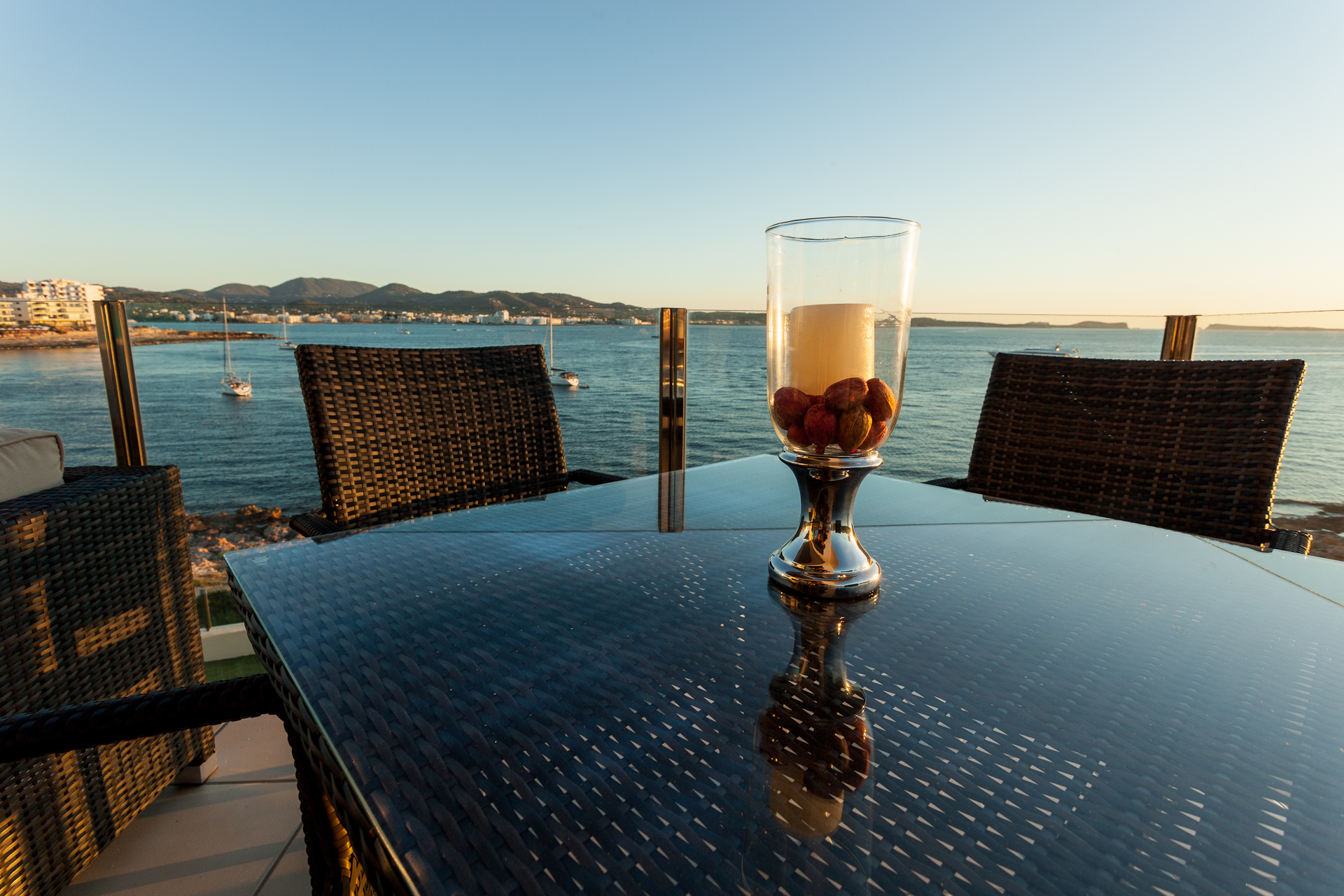 Sea-View Apartment near Cala Gració for Rent