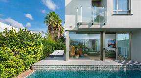 Modern Townhouse with Private Pool and Dalt Vila Views in Jesús