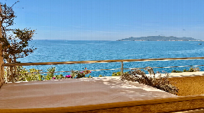 Exclusive Seafront Apartment With Direct Sea Access