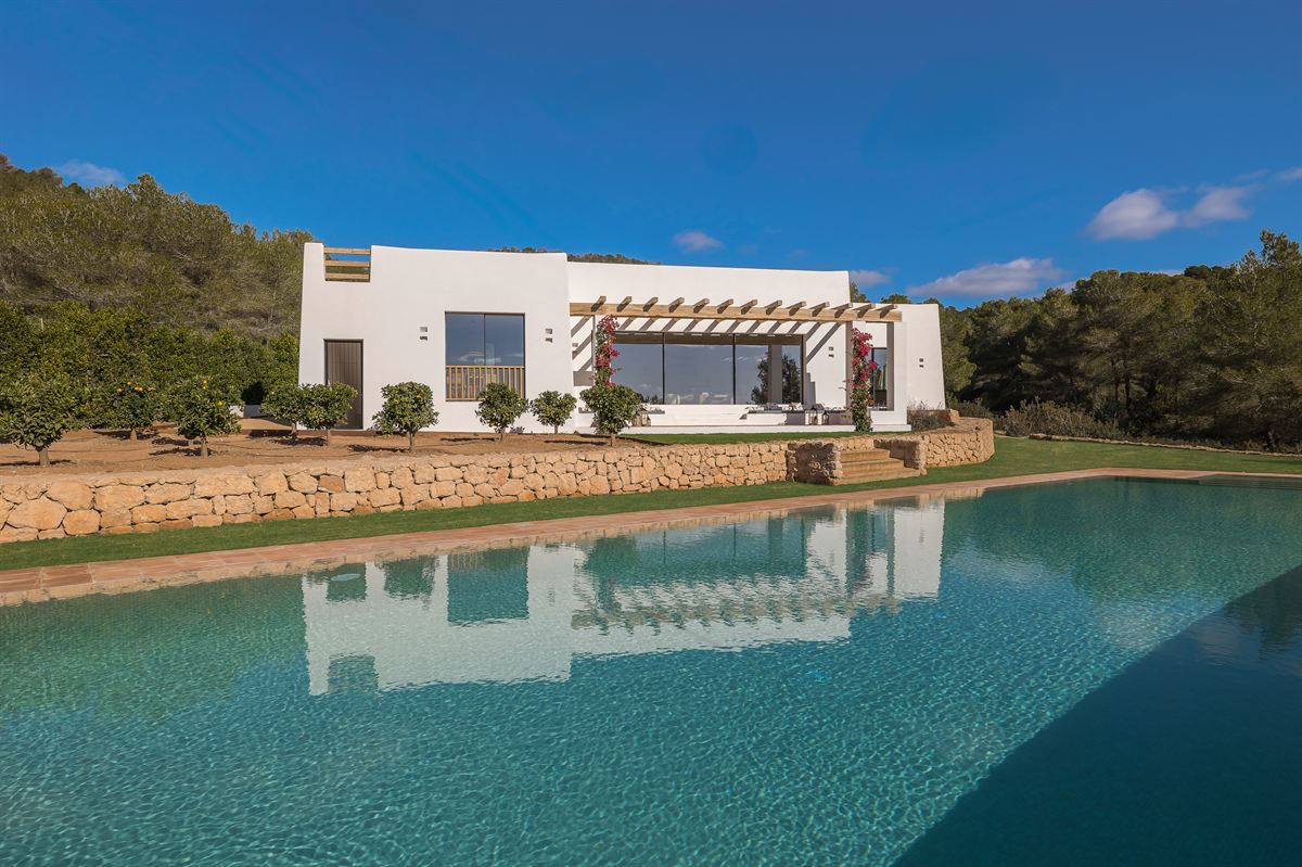 Blakstad finca in ibiza hills with sea views