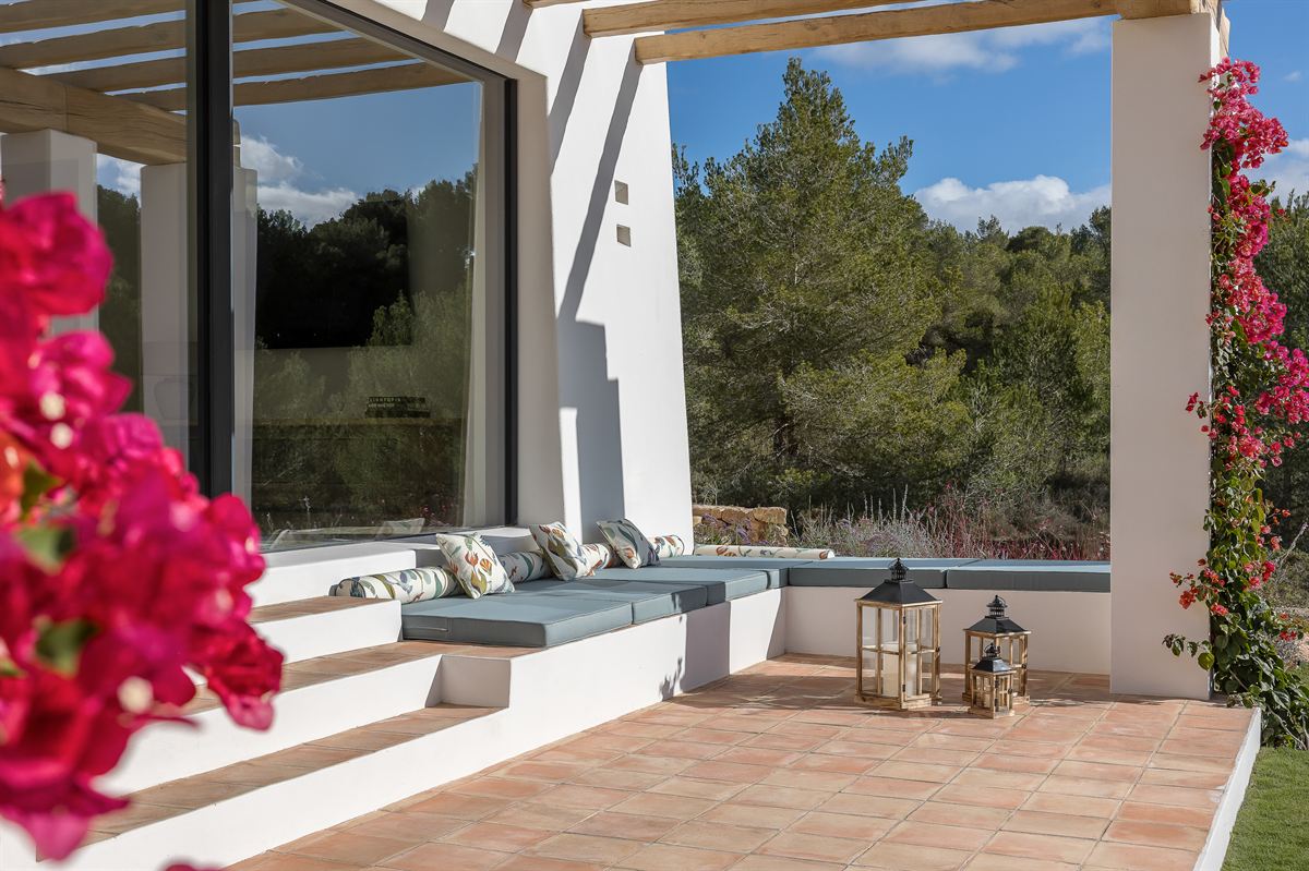 Blakstad finca in ibiza hills with sea views