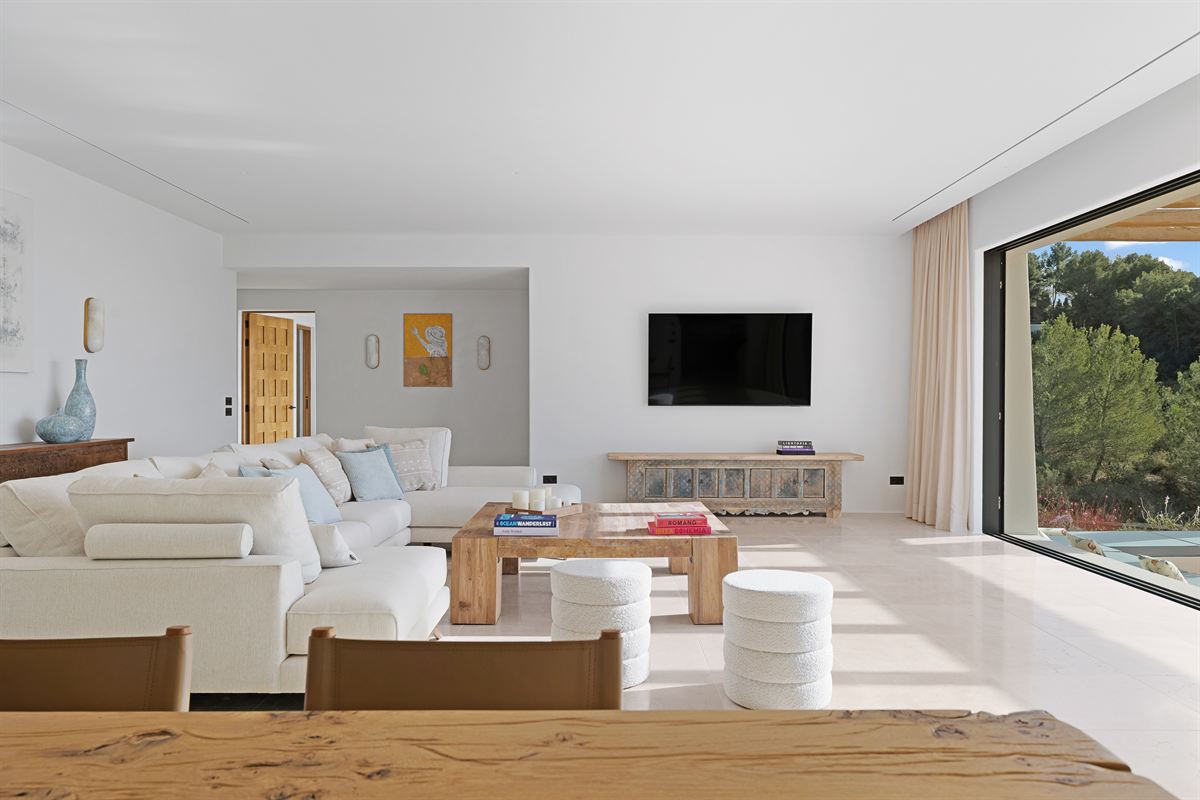 Blakstad finca in ibiza hills with sea views