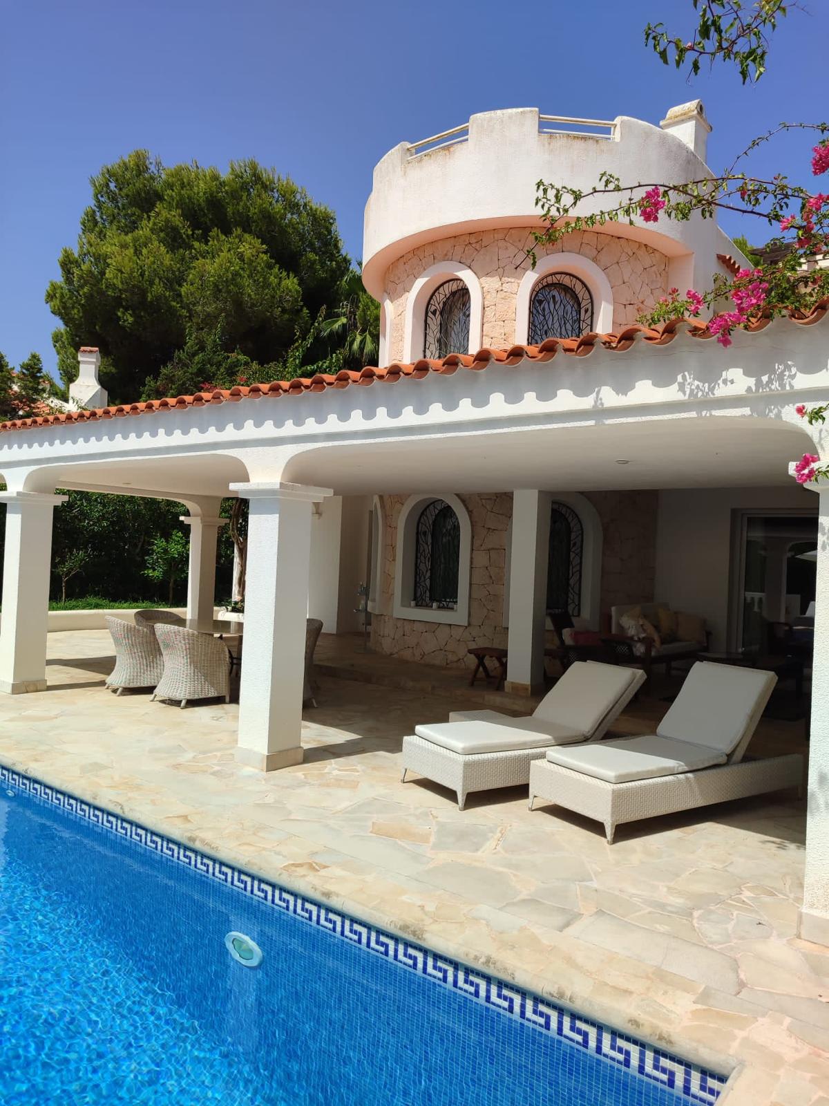 Elegant Detached Villa Near Cala Nova Beach