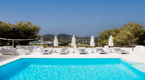 Exclusive 6-Bedroom Luxury Villa in Roca Llisa, Ibiza