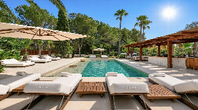 Historic ibizan finca with tourist licence in Cala Llonga