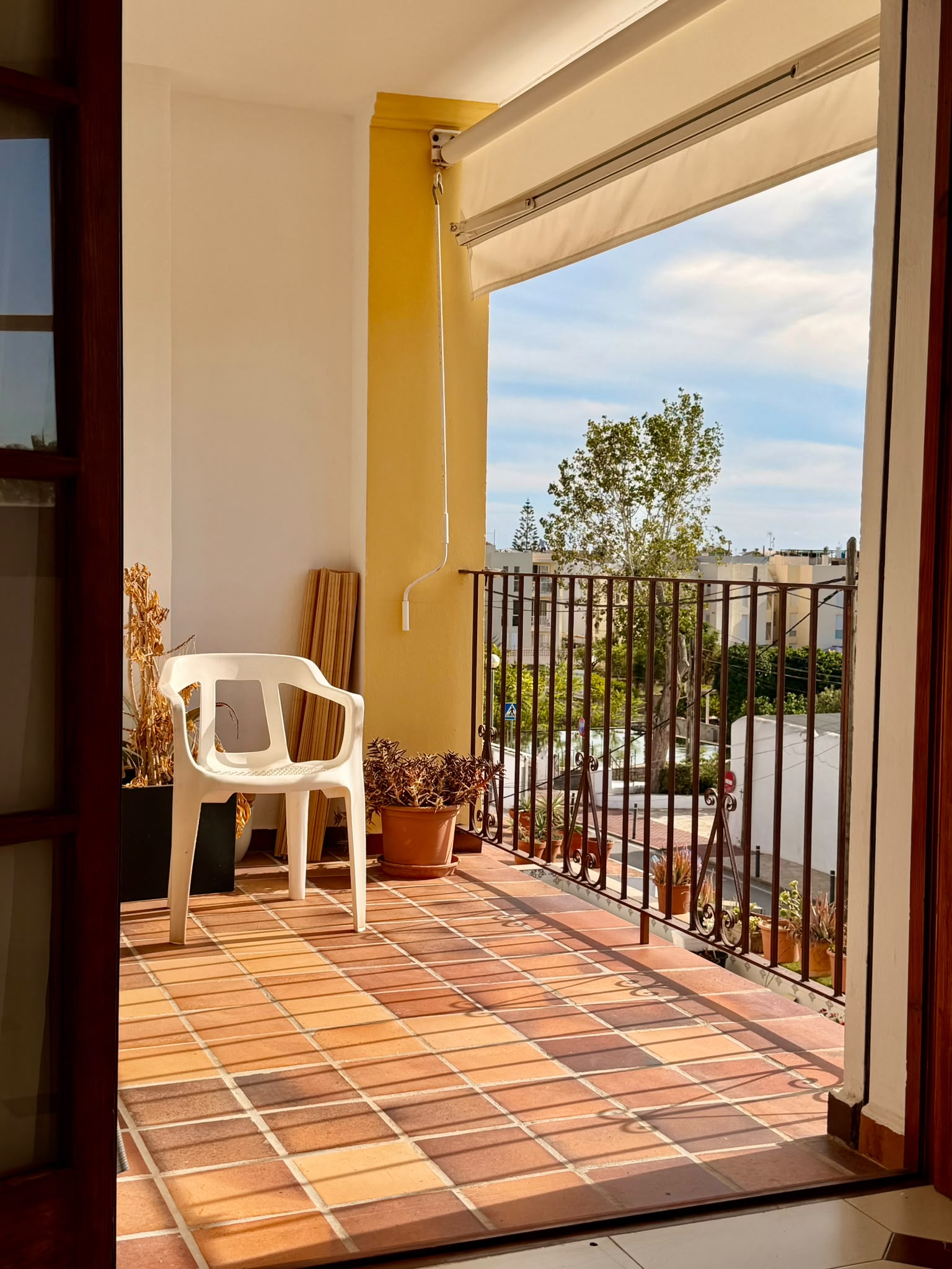 Two-Bedroom Apartment Overlooking the Church of Jesús
