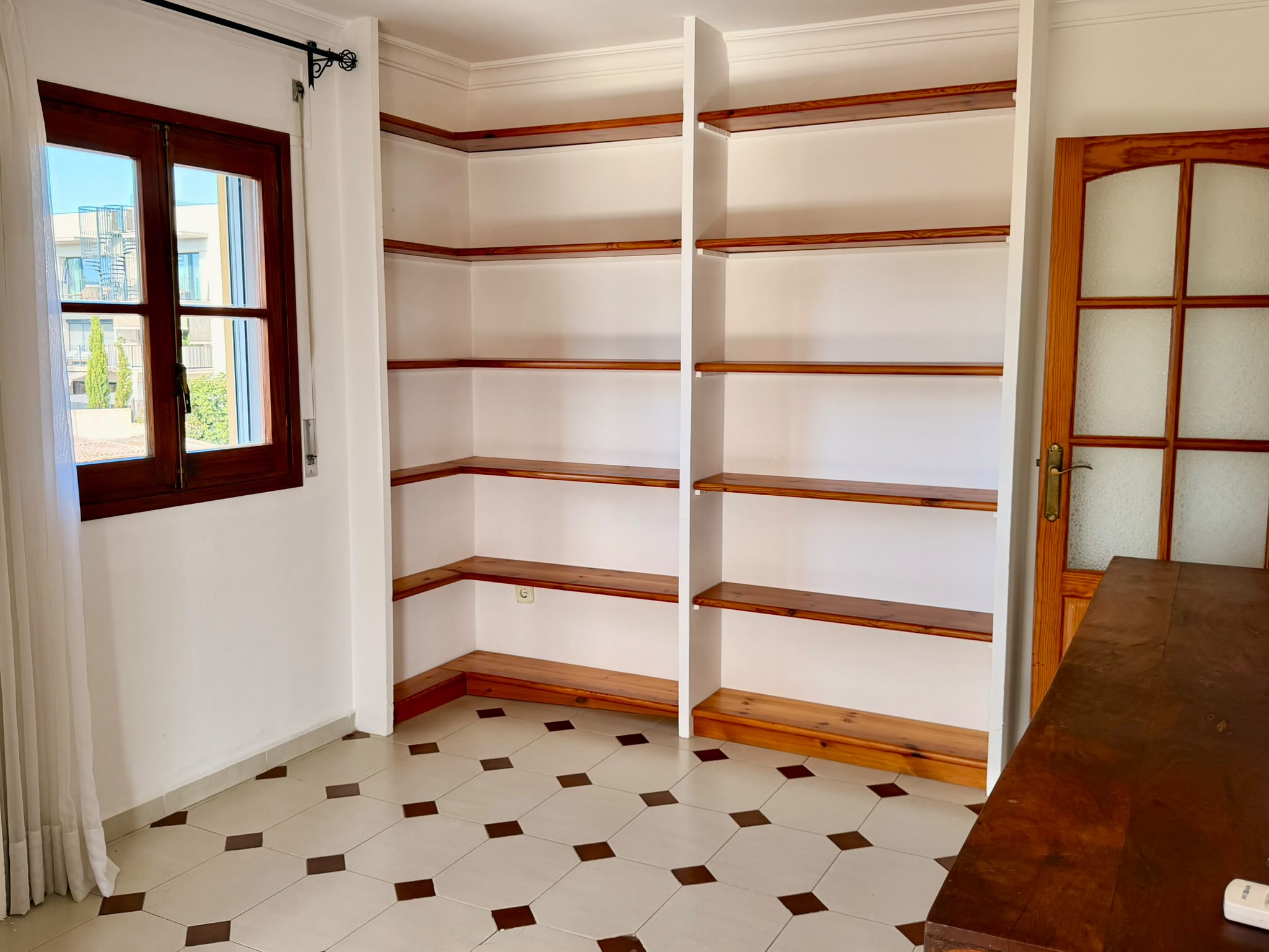 Two-Bedroom Apartment Overlooking the Church of Jesús