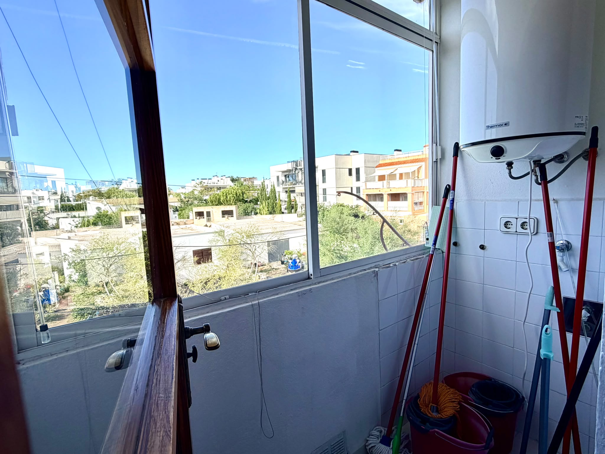 Two-Bedroom Apartment Overlooking the Church of Jesús
